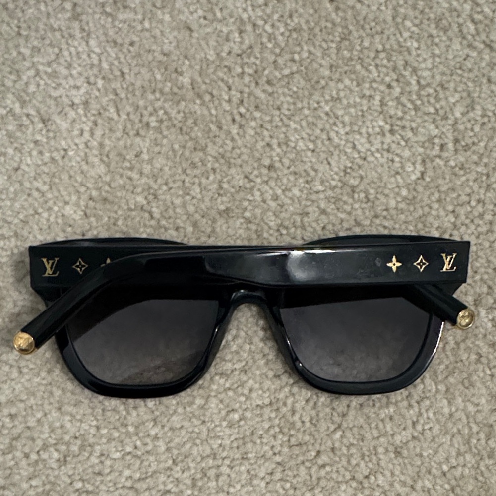 Louis Vuitton Black and Gold Sunglasses - Picture 12 of 12